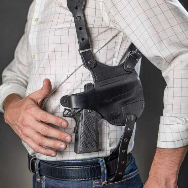 Shoulder holster