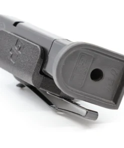 Cloudster 9mm Magnetic Pocket Mag Carrier holding a 9mm magazine - base view