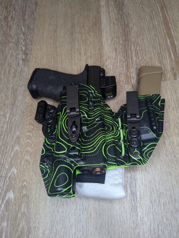 Cloudster Pillow T.Rex Arms