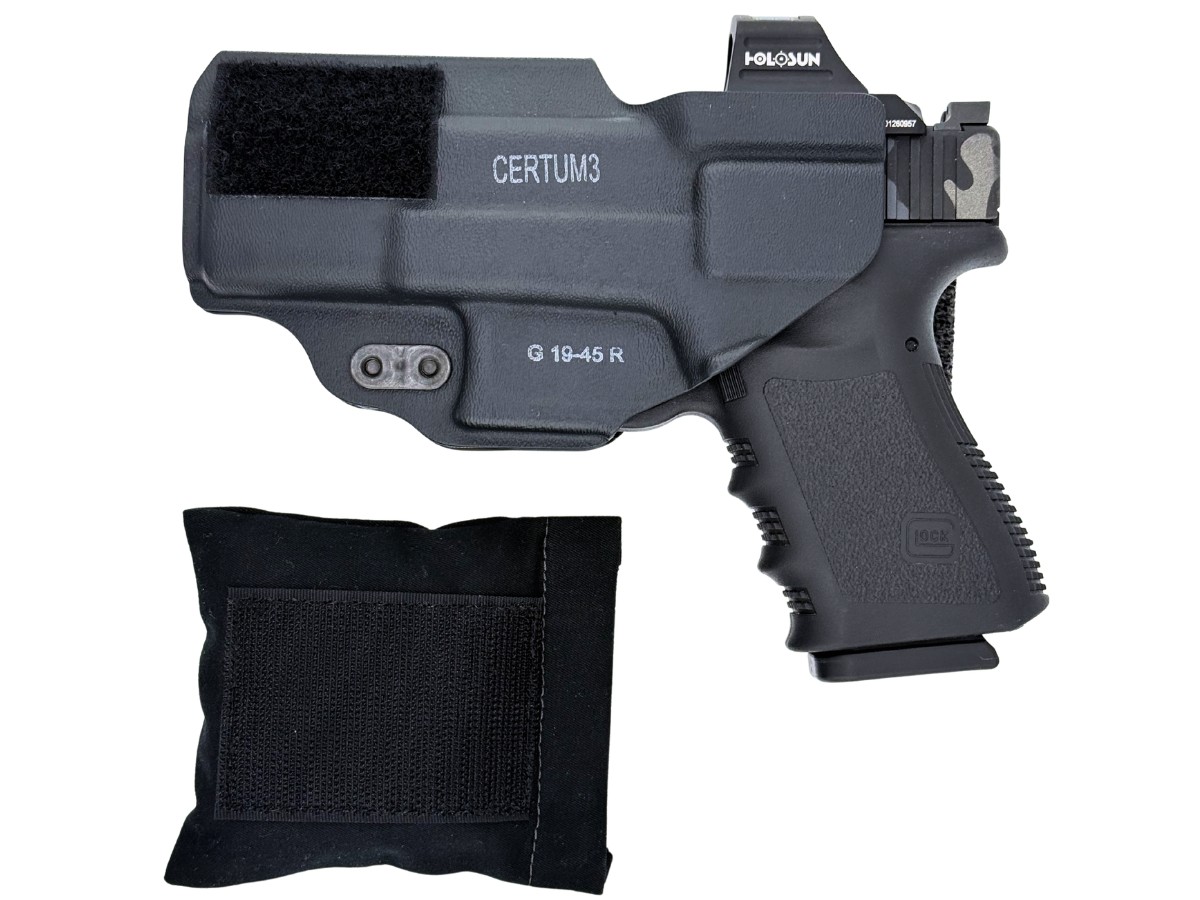 Glock 19 in a Tenicor Certum3 kydex AIWB holster with the Cloudster Pillow Standard Dark